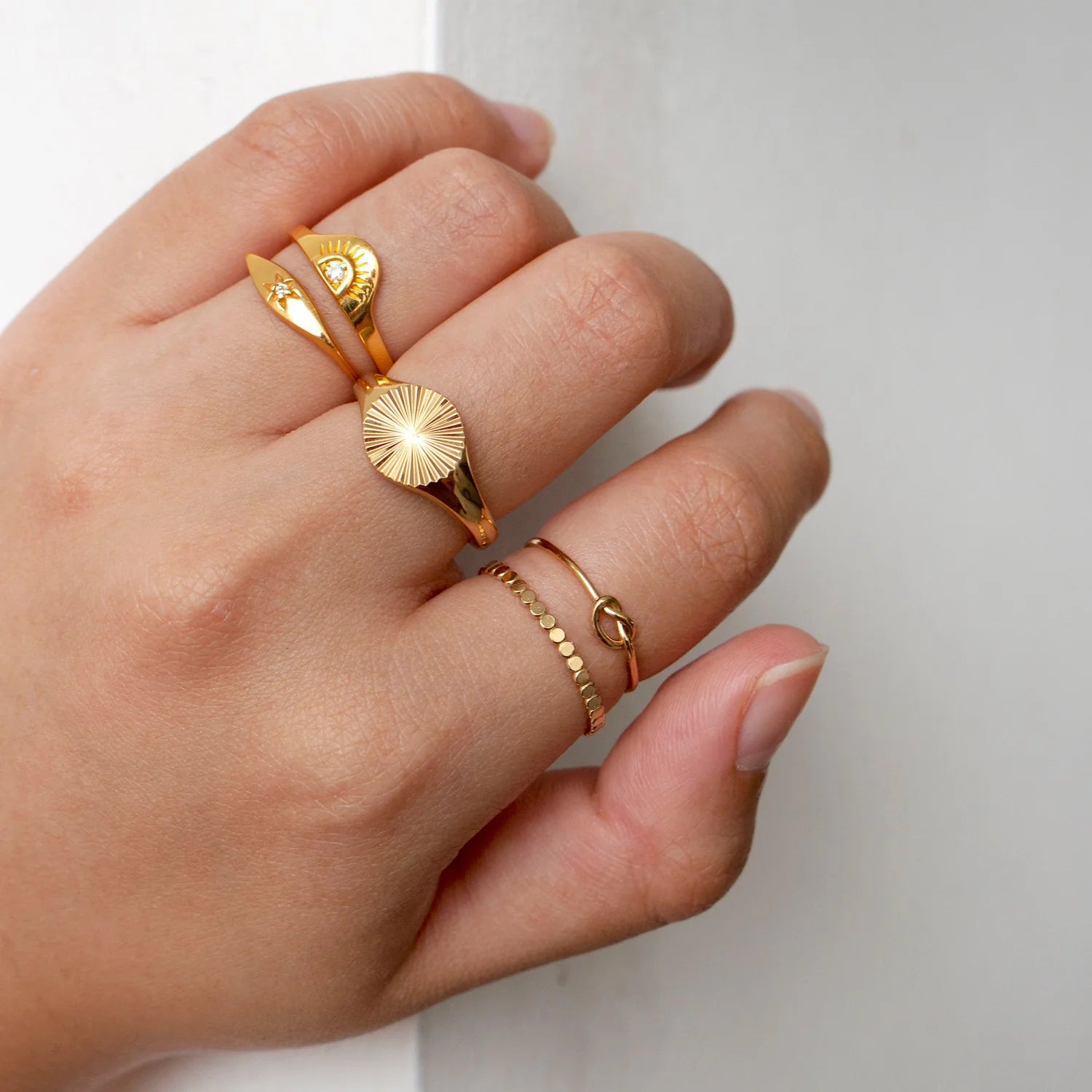 Sunbeam Disc Ring Gold