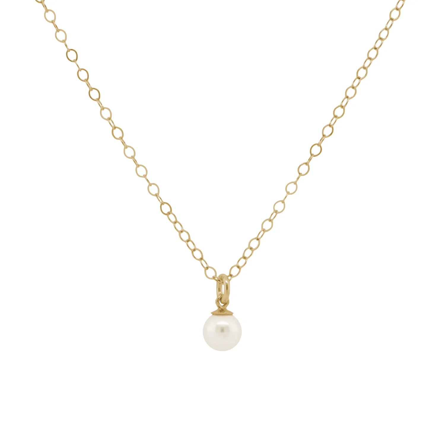 Minimal Pearl Necklace